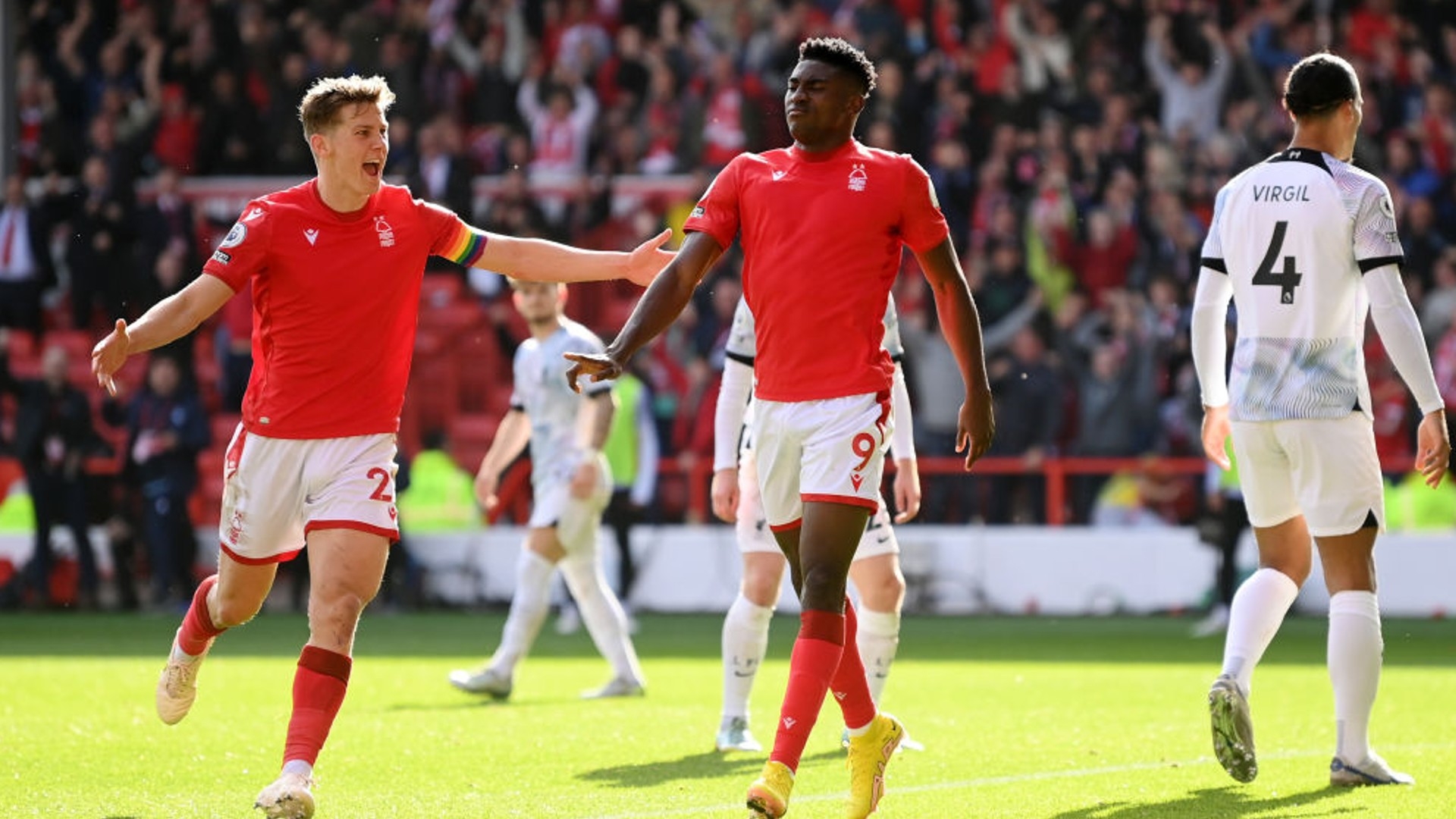 示了职业足 示了职业足